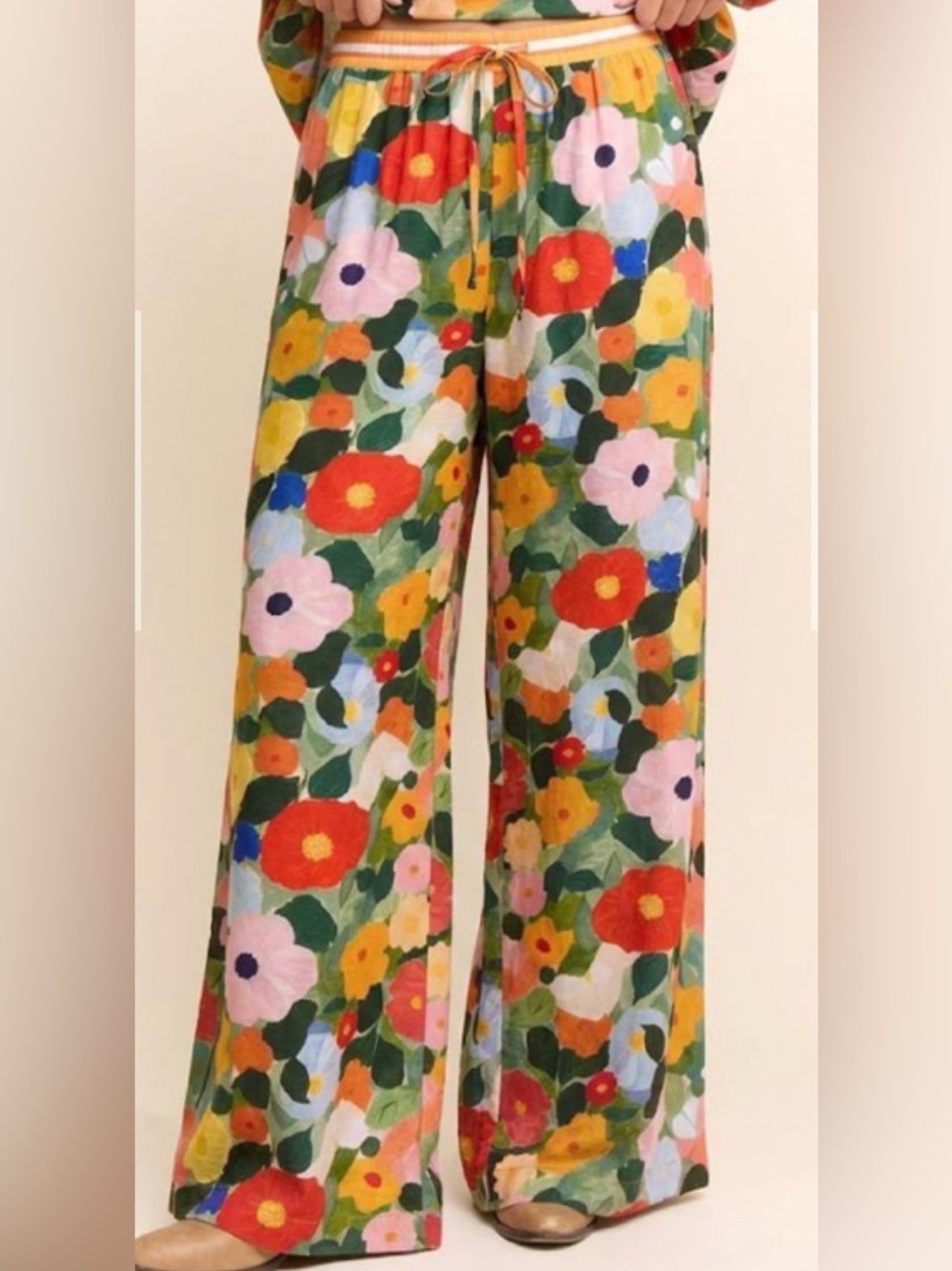 Davi & Dani Wide Leg Floral Pants in Multicolor
